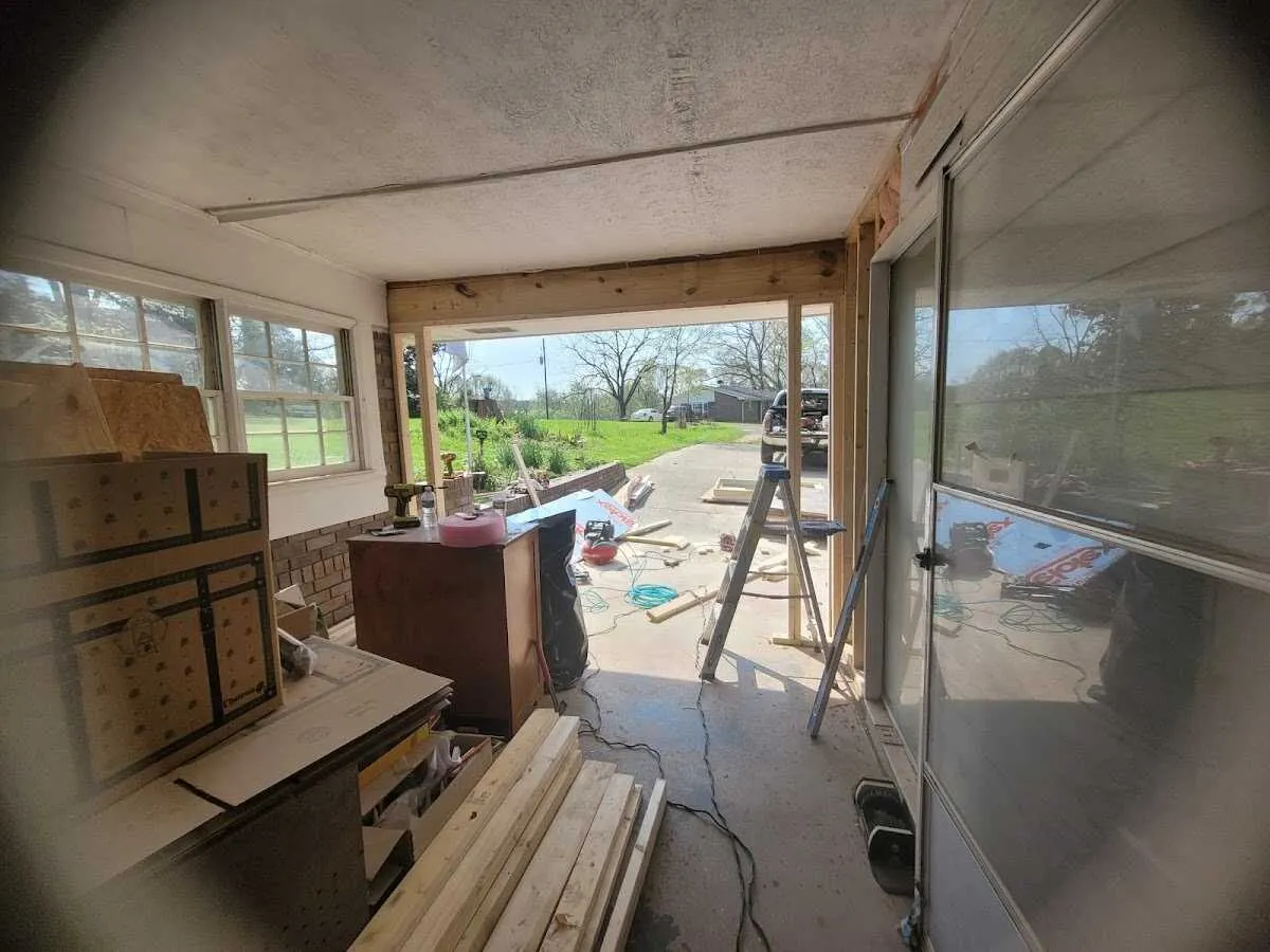 Air movers and dehumidifier for Drying & Dehumidification in Granite City